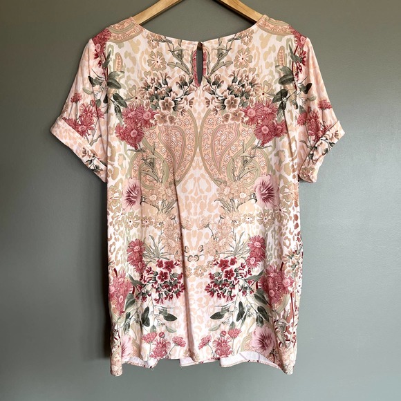 Soft Surroundings Cusabo Top Leopard and Floral Print Size Medium Cream Pink - Picture 14 of 16